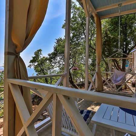 Отель Tramontana Glamping Бар Экстерьер фото