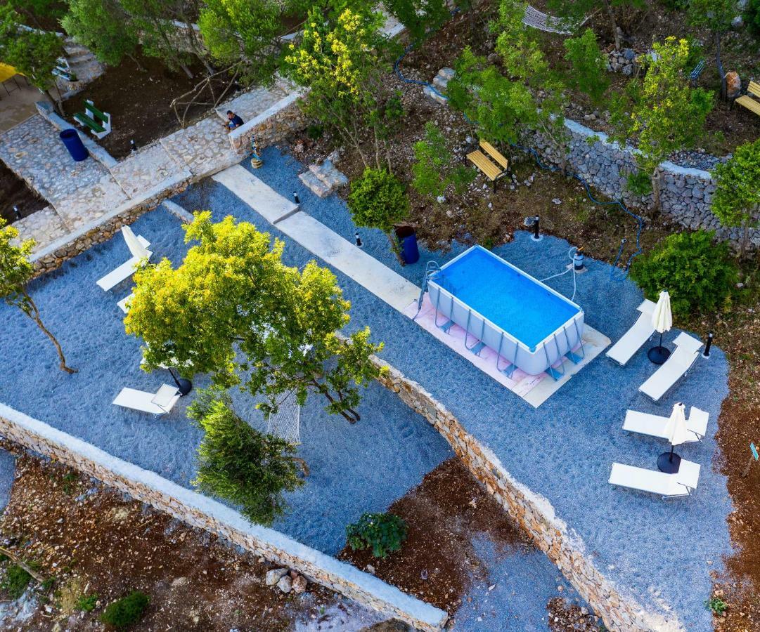 Отель Tramontana Glamping Бар Экстерьер фото